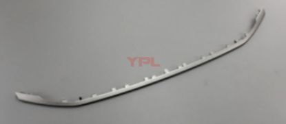 ON TAMPON ORTA SUS CITASI-BANDI PLATIN GRI AUDI Q3 - 83A853643 1RR resmi