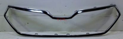 ON PANJUR CERCEVESI PARLAK SIYAH FABIA 2019-2022 - 6V0853761B F9R resmi