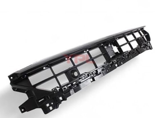 ON TAMPON ALT ORTA IZGARA Q3 SLINE 2019-2024 - 83A807683C 9B9 resmi