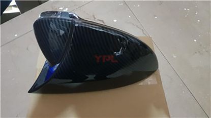 AYNA KAPAGI SAG YARASA (KAPAK USTU)CARBON KAPLAMA GOLF8 2021>> - 5H0857538. resmi