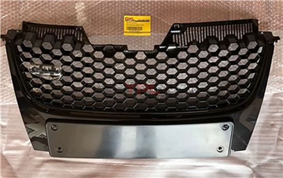 ON PANJUR PARLAK SIYAH PARLAK SIYAH CIZGILI+GTI YAZILI MODIFIYE GOLF5 GTI 2004-2009 - 1K0853651G/1K0807285B resmi