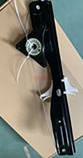 KAPI CAM MEKANIZMASI ARKA L SUPERB 08-15 - 3T0839461. resmi