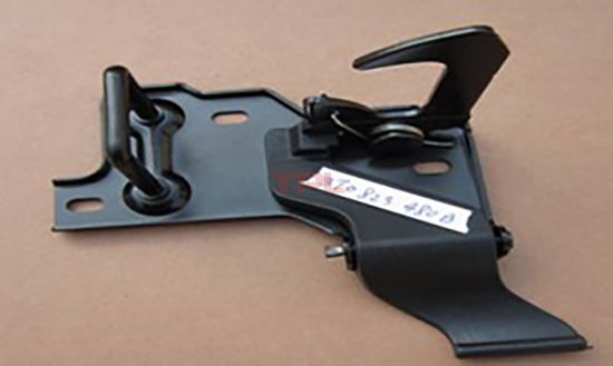 MOTOR KAPUT UST KILIDI SUPERB 2008-2013 - 3T0823480B resmi