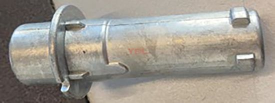 AYNA ZAMAK DEMIRI AMAROK - 7E1857507A/508A resmi