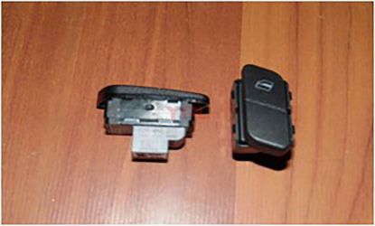 CAM ACMA ANAHTARI ARKA ON R POLO 02-08 - 6Q0959856 resmi