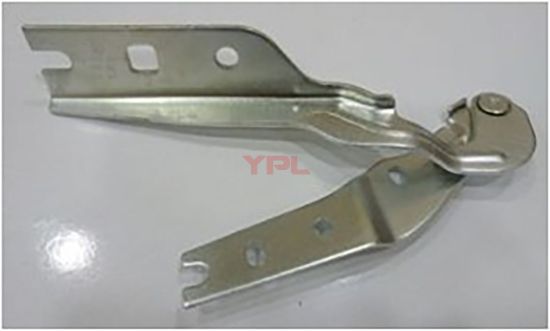 MOTOR KAPUT MENTESESI SAG GOLF7 2013-2017 - 5G0823302A resmi