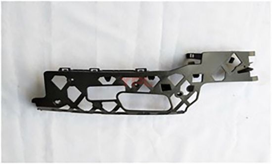 TAMPON BRAKETI ON L CC 12-17 - 3C8807177 resmi