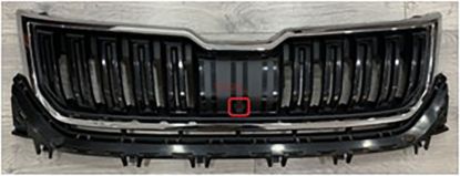 ON PANJUR KROM CERCEVE RADAR KAMERA DELIKLI MAT SIYAH KADIAQ 2016-2022 - 565853653C 2Z4/565853761 2ZZ resmi