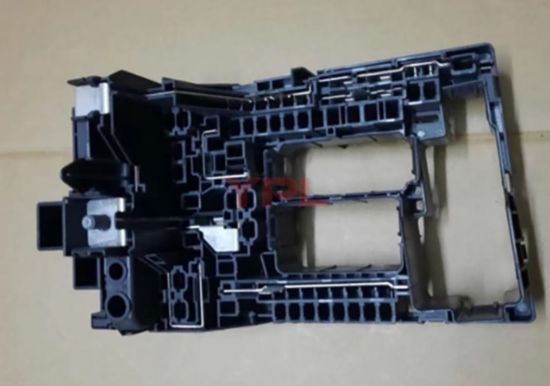 SIGORTA KUTUSU PASSAT OCTAVIA 2015-2024 - 5Q0937125B resmi